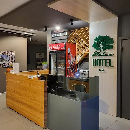 Otel Platan