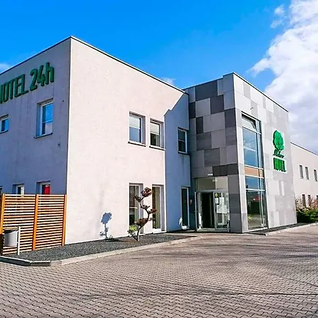Platan Szálloda