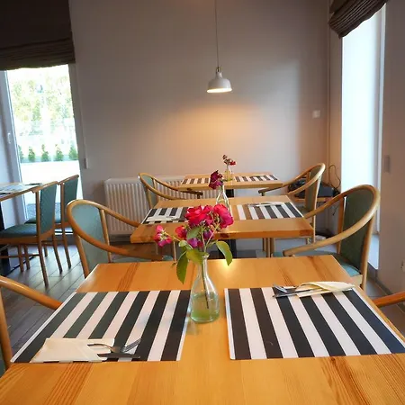 Hotel Platan
